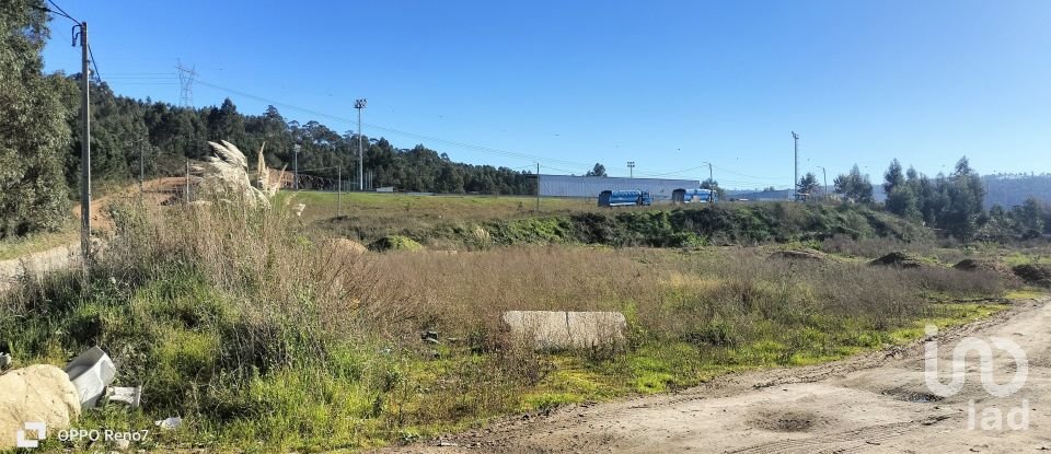 Terrain à bâtir à Gandra de 14 000 m²