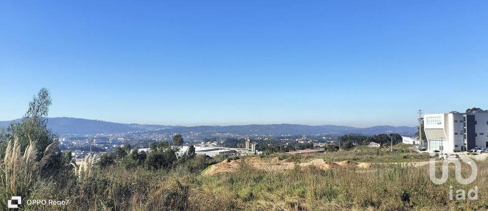 Terrain à bâtir à Gandra de 14 000 m²