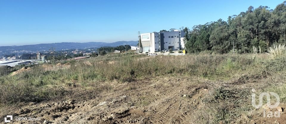 Terrain à bâtir à Gandra de 14 000 m²