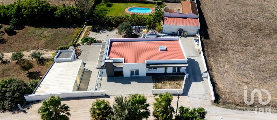 Moradia T4 em Lourinhã e Atalaia de 451 m²