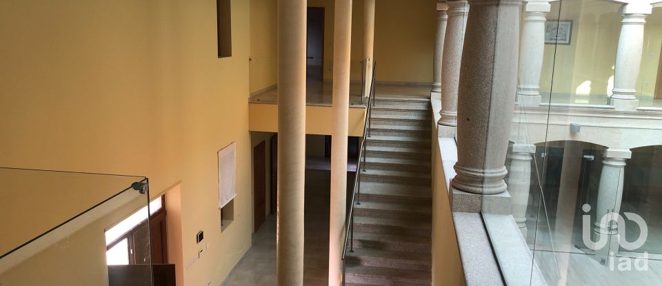 Moradia T5 em Campelo e Ovil de 1 240 m²