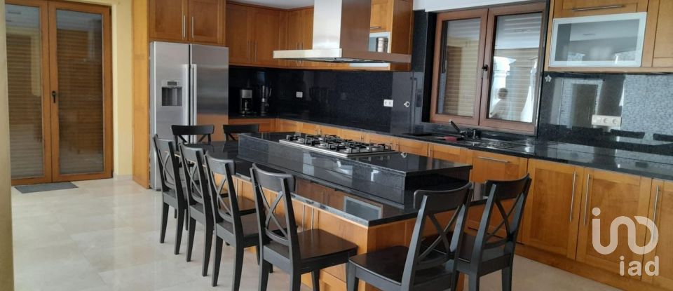 Moradia T5 em Campelo e Ovil de 1 240 m²