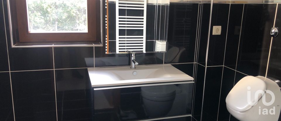 Moradia T5 em Campelo e Ovil de 1 240 m²