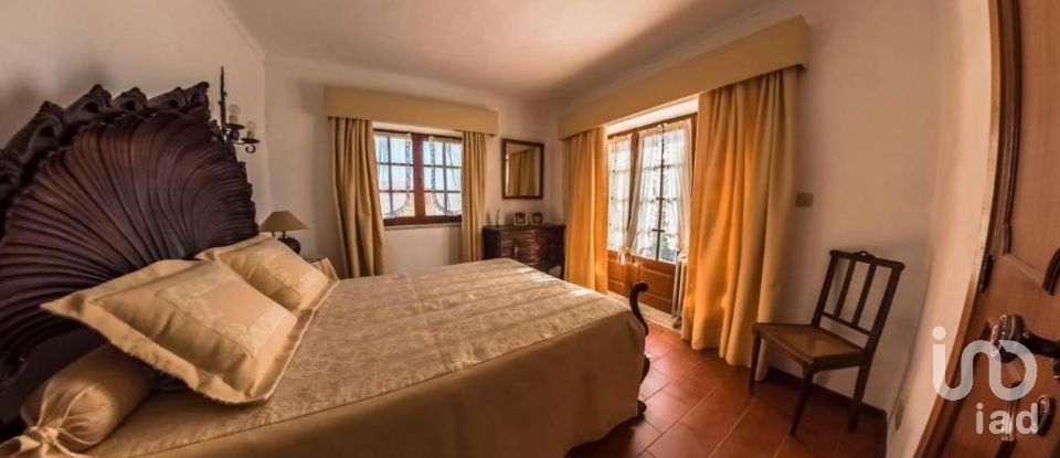 Quinta T4 em Meirinhos de 150 m²