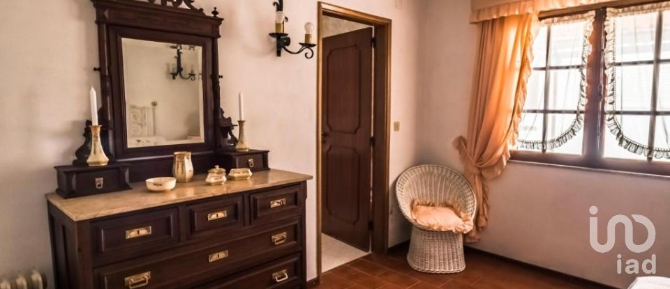 Quinta T4 em Meirinhos de 150 m²