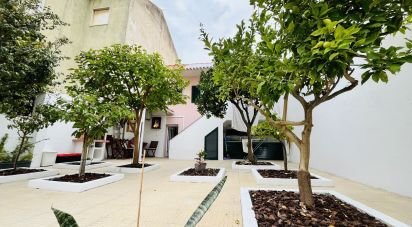 House/villa T2 in Setúbal (São Sebastião) of 56 m²