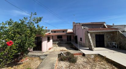 House T4 in Seixal, Arrentela e Aldeia de Paio Pires of 130 m²