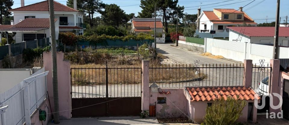 House T4 in Seixal, Arrentela e Aldeia de Paio Pires of 130 m²