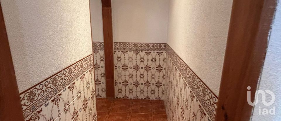 House T4 in Seixal, Arrentela e Aldeia de Paio Pires of 130 m²