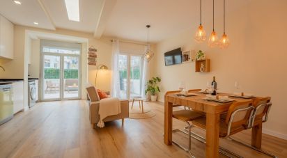 Apartamento T2 em Algés, Linda-a-Velha e Cruz Quebrada-Dafundo de 105 m²