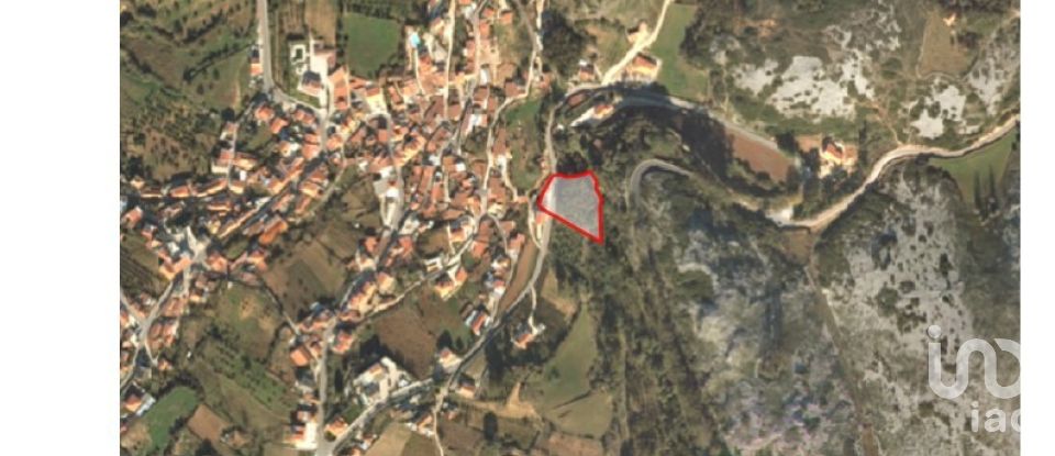 Building plot in Lamas e Cercal of 950 m²
