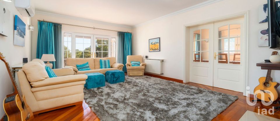 Maison T4 à Boliqueime de 135 m²