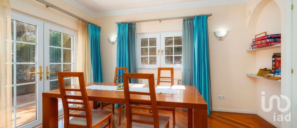 Maison T4 à Boliqueime de 135 m²