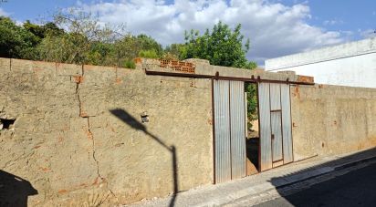 Terrain à bâtir à Salir de 1 250 m²