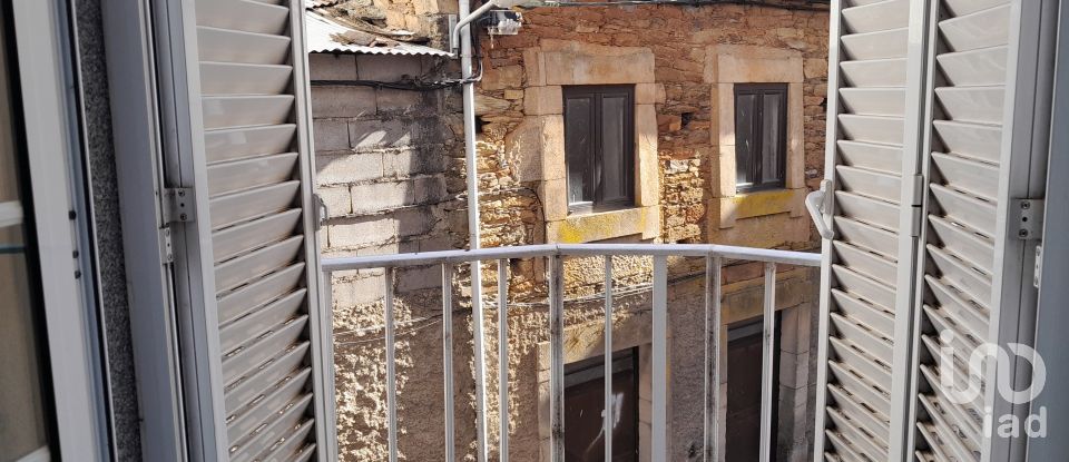 Maison T2 à Silvares de 162 m²