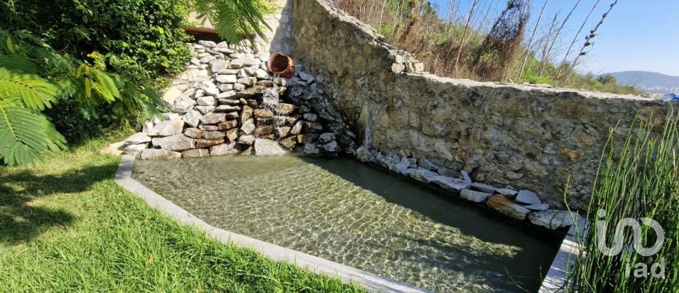 Maison T4 à Castelo do Neiva de 245 m²