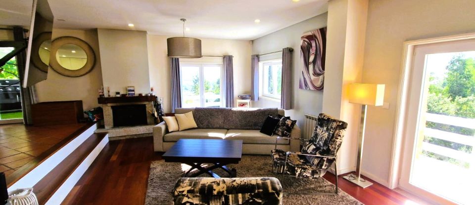 Maison T4 à Castelo do Neiva de 245 m²