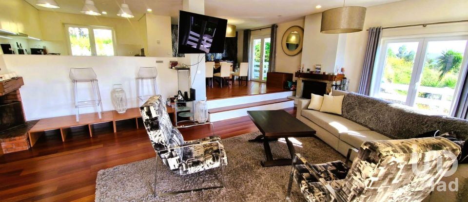 Maison T4 à Castelo do Neiva de 245 m²