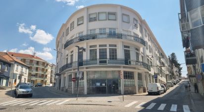 Murs commerciaux à Guarda de 650 m²