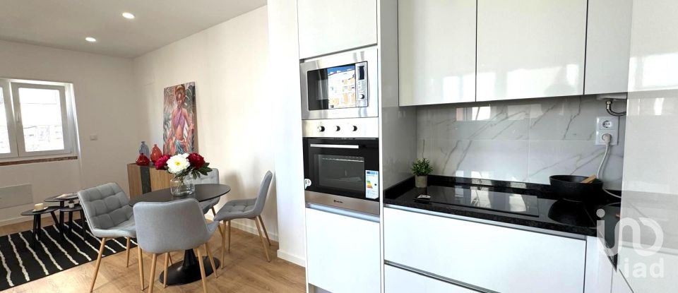 Apartamento T3 em Benfica de 92 m²