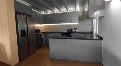 Maison T3 à Santo Isidoro de 178 m²