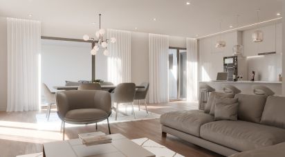 House T4 in Nossa Senhora de Fátima of 217 m²