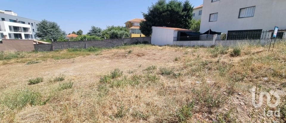 Terreno urbano em Guarda de 410 m²