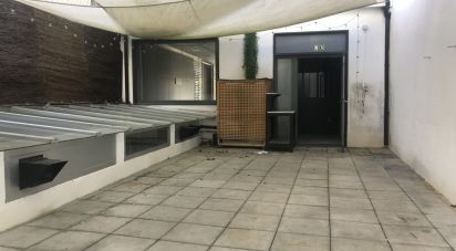 Shop / premises commercial in Lordelo Do Ouro E Massarelos of 250 m²