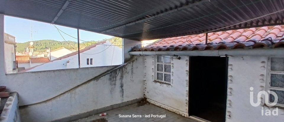 Casa tradicional T2 em Sé e São Lourenço de 76 m²