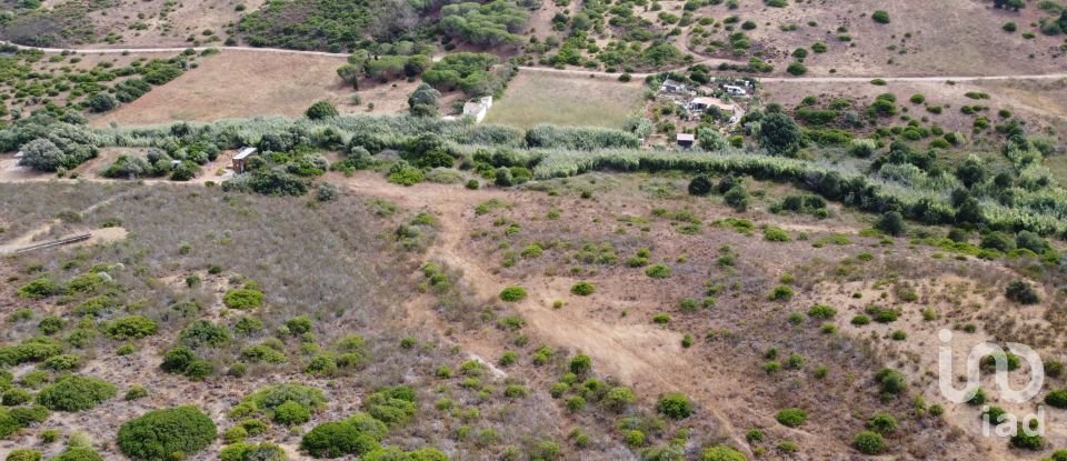 Terreno em Budens de 10 040 m²