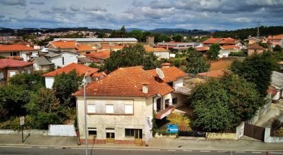 Maison T8 à Bougado (São Martinho e Santiago) de 270 m²