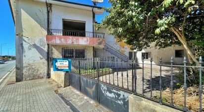 Maison T8 à Bougado (São Martinho e Santiago) de 270 m²