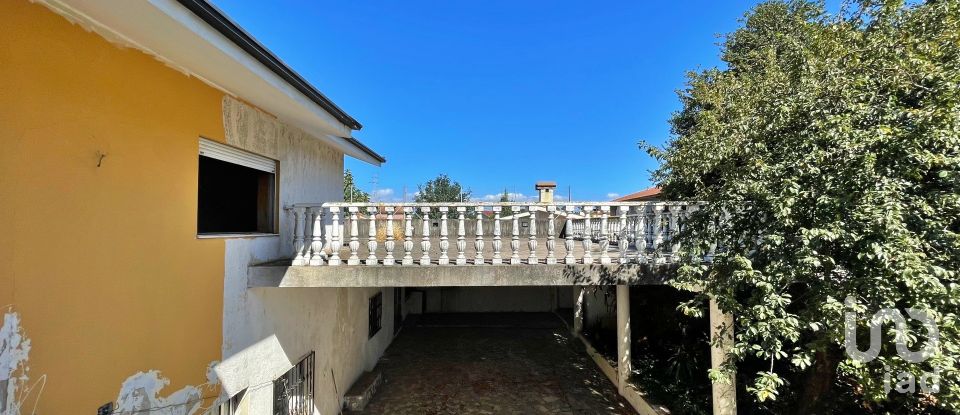 House T8 in Bougado (São Martinho e Santiago) of 270 m²