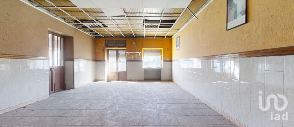 House T8 in Bougado (São Martinho e Santiago) of 270 m²