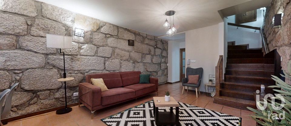 House T3 in São João de Loure e Frossos of 85 m²