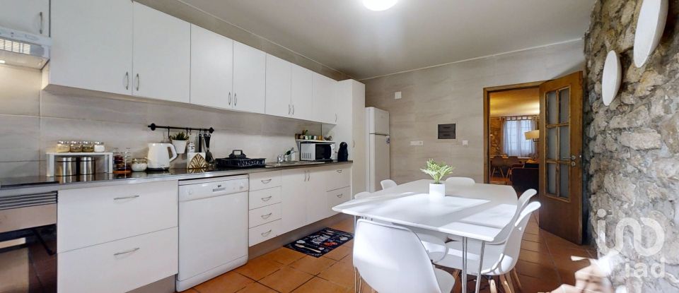 House T3 in São João de Loure e Frossos of 85 m²