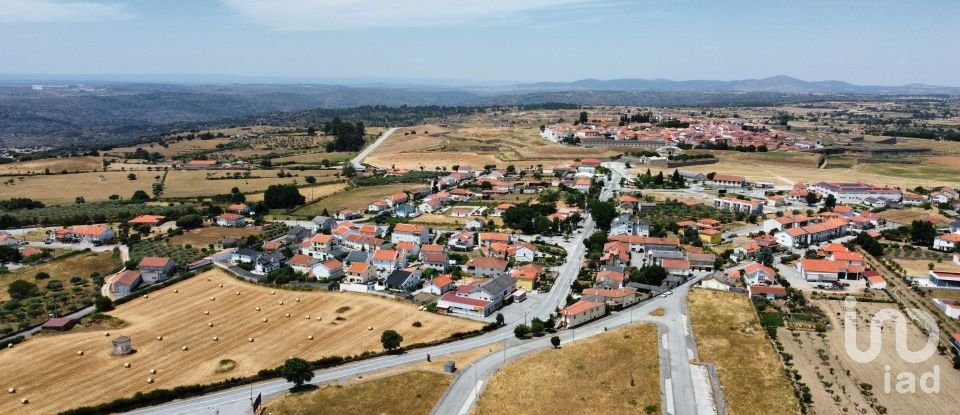 Terreno em Almeida de 550 m²