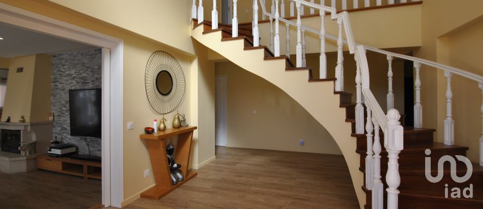 House T5 in Almancil of 259 m²