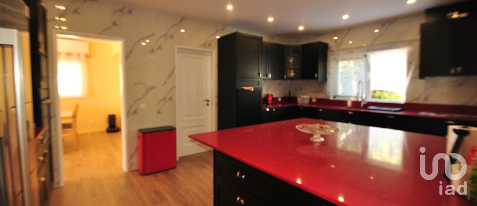 House T5 in Almancil of 259 m²