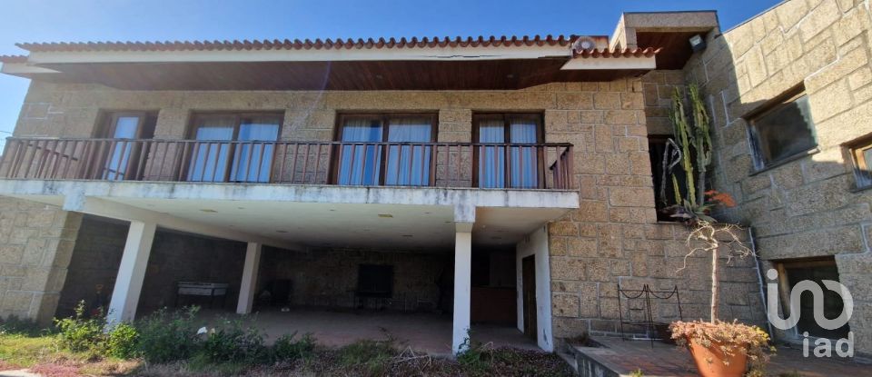 Moradia T4 em Azurém de 759 m²