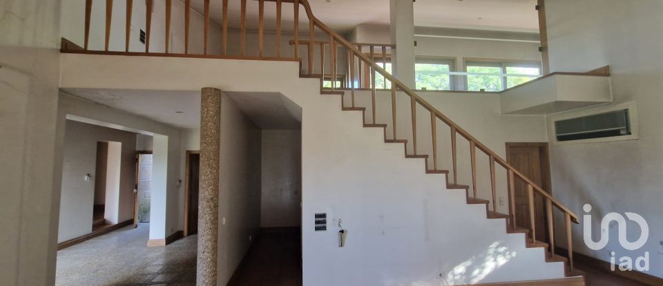 Moradia T4 em Azurém de 759 m²