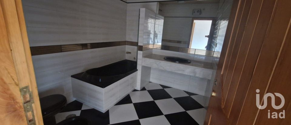 Moradia T4 em Azurém de 759 m²