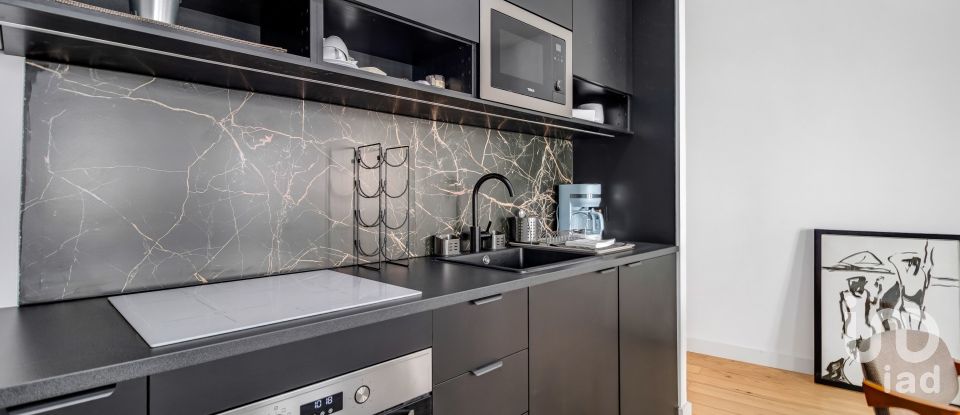 Apartment T1 in Misericórdia of 54 m²