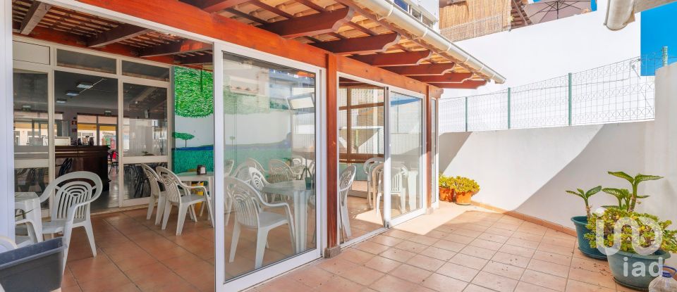 Boutique/Local commercial à Montenegro de 169 m²