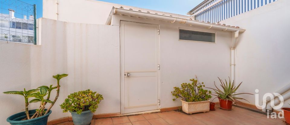 Boutique/Local commercial à Montenegro de 169 m²