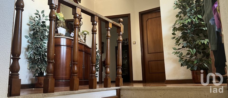 Apartamento T4 em Santa Marinha E São Pedro Da Afurada de 257 m²