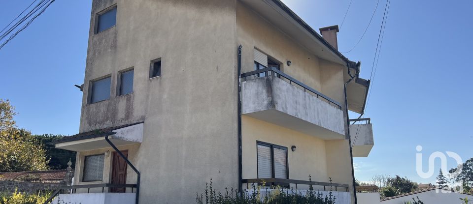 Apartamento T4 em Santa Marinha E São Pedro Da Afurada de 257 m²