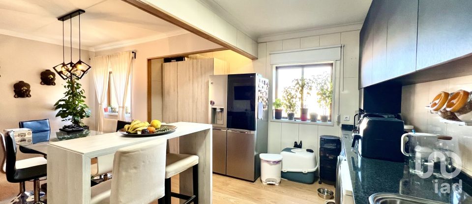 Apartamento T3 em Mafamude e Vilar do Paraíso de 92 m²