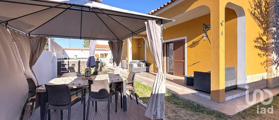 Moradia T2 em Pinhal Novo de 140 m²