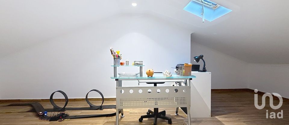 Moradia T2 em Pinhal Novo de 140 m²